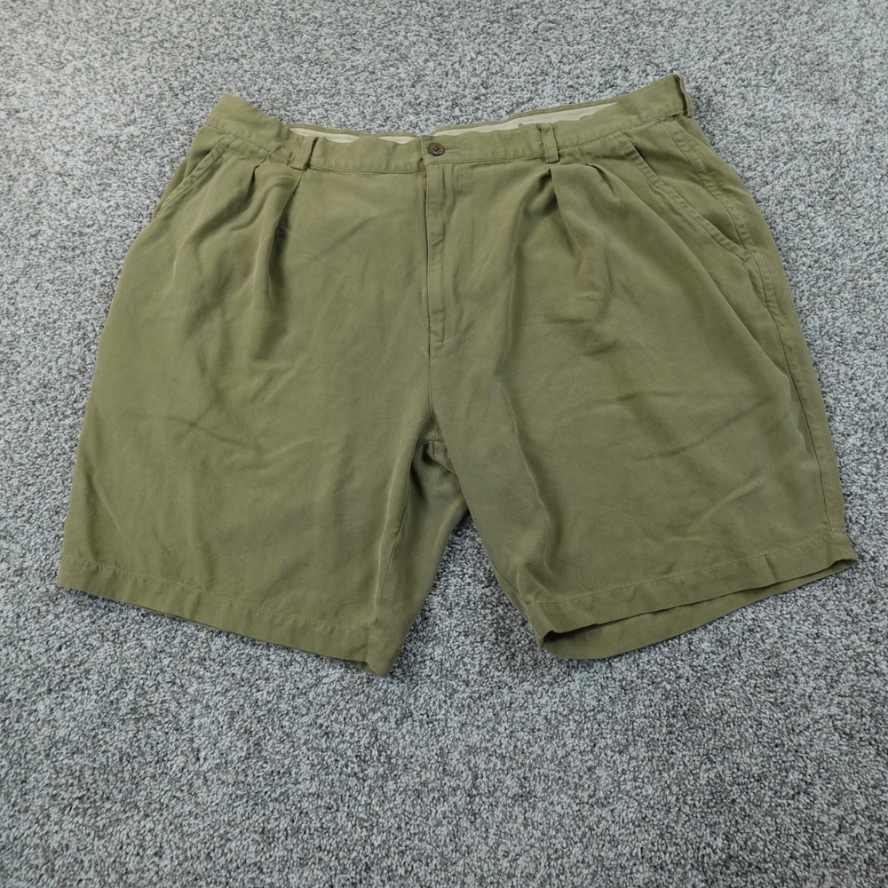Tommy Bahama Shorts Mens 42 Green Silk Herringbone Chino Pleated Golf Dad